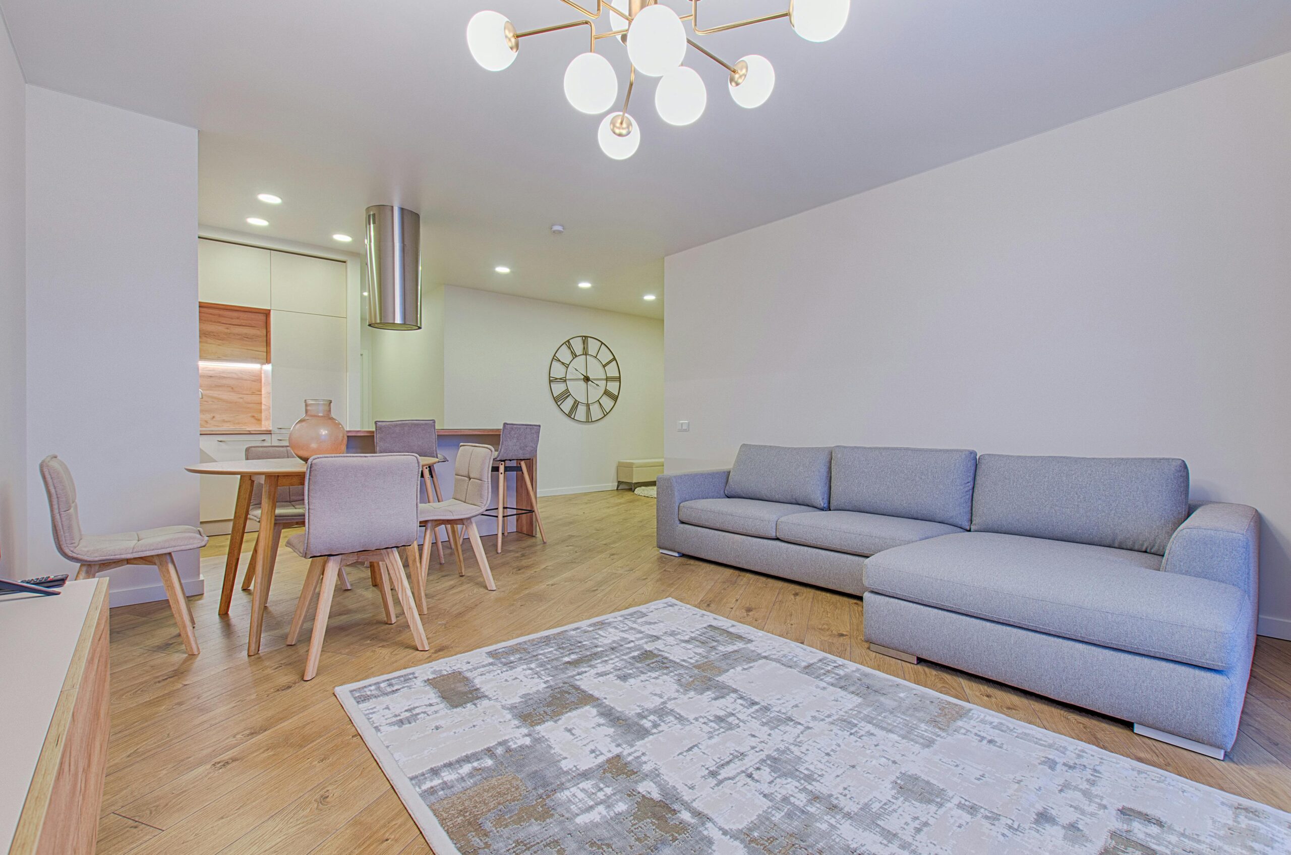 You are currently viewing How to Mix Modern and Vintage Decor for a Timeless Look